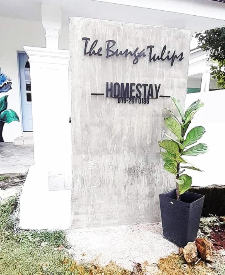 Thebungatulipshomestay Rumah percutian Alor Setar
